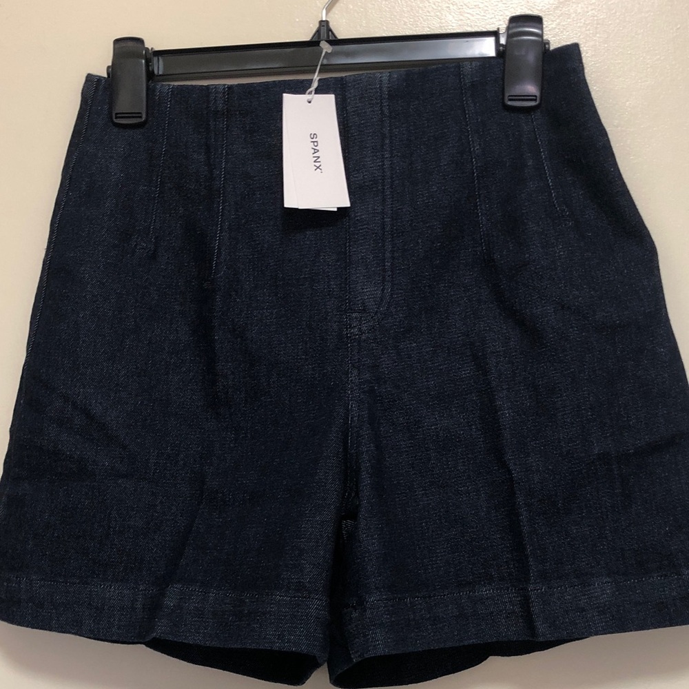 NWT SPANX Raw Indigo Wash High Rise Denim 5" Short